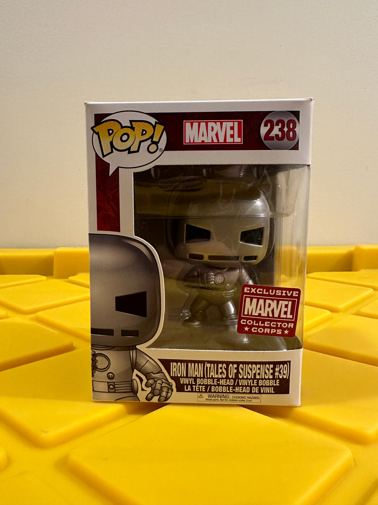 Funko POP! Iron Man (Tales of Suspense #39) - Limited Edition Marvel Collector Corps Exclusive