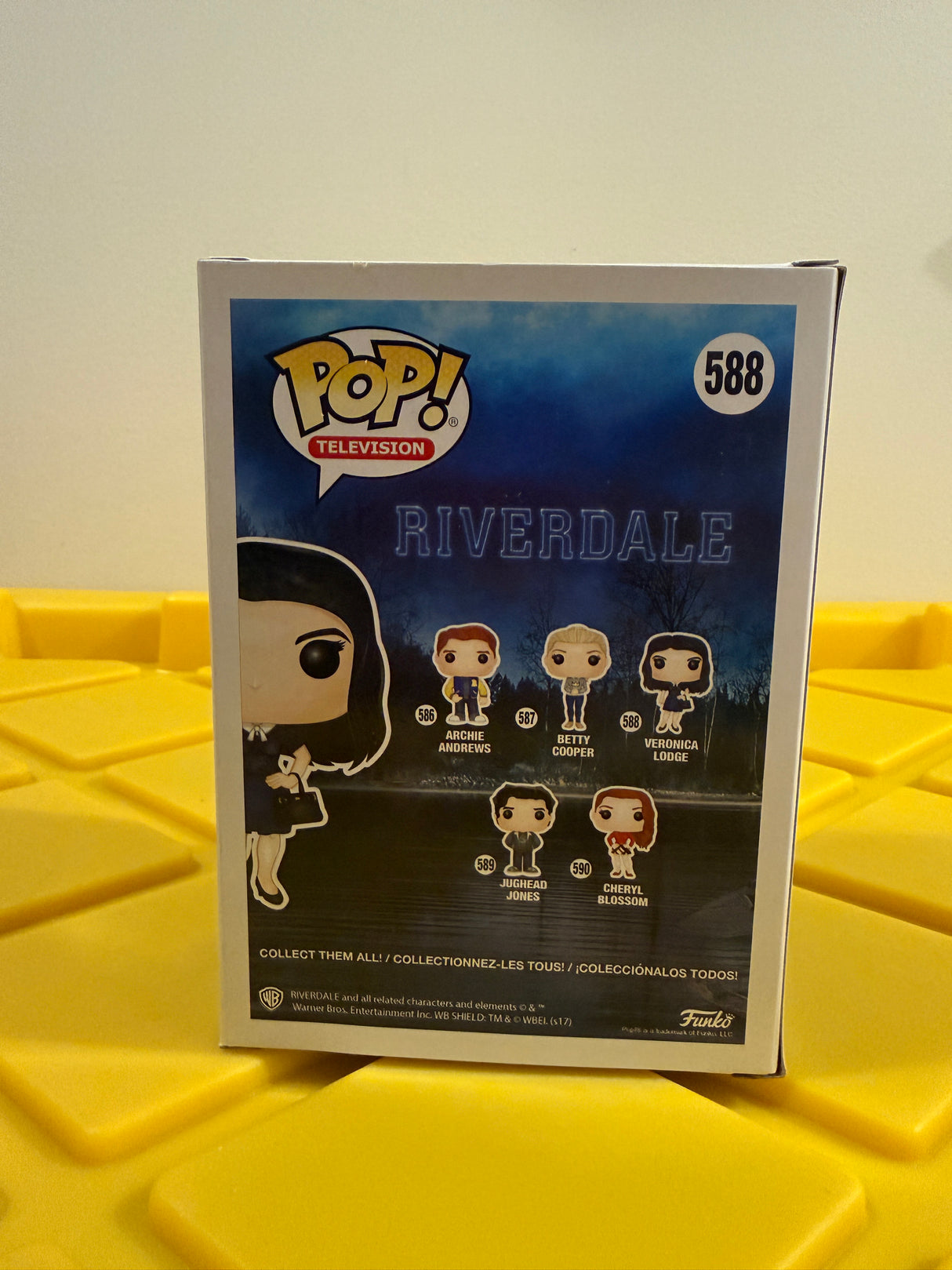 Funko POP! Veronica Lodge - Limited Edition Hot Topic Pre-Release Exclusive