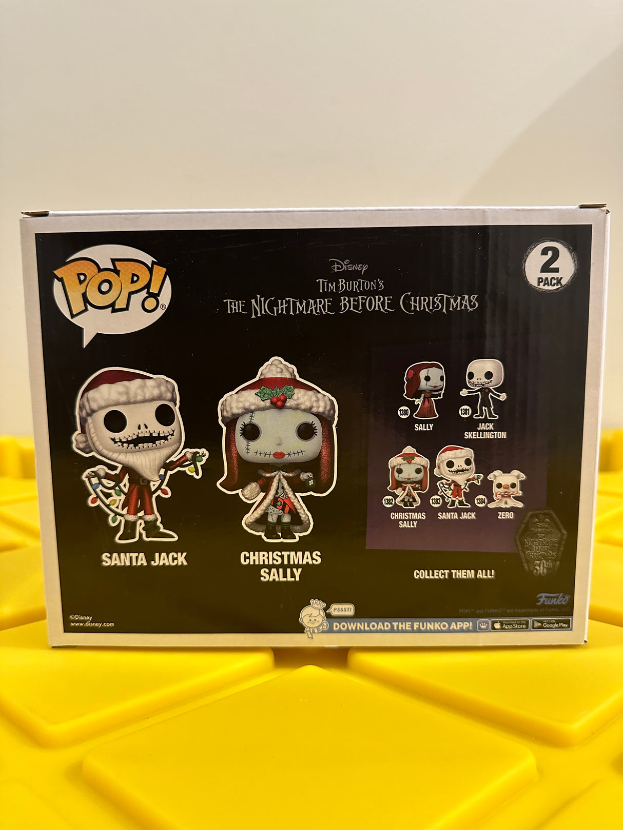 Funko POP! Santa Jack & Christmas Sally (Diamond) (2-Pack) - Limited Edition Funko Shop Exclusive
