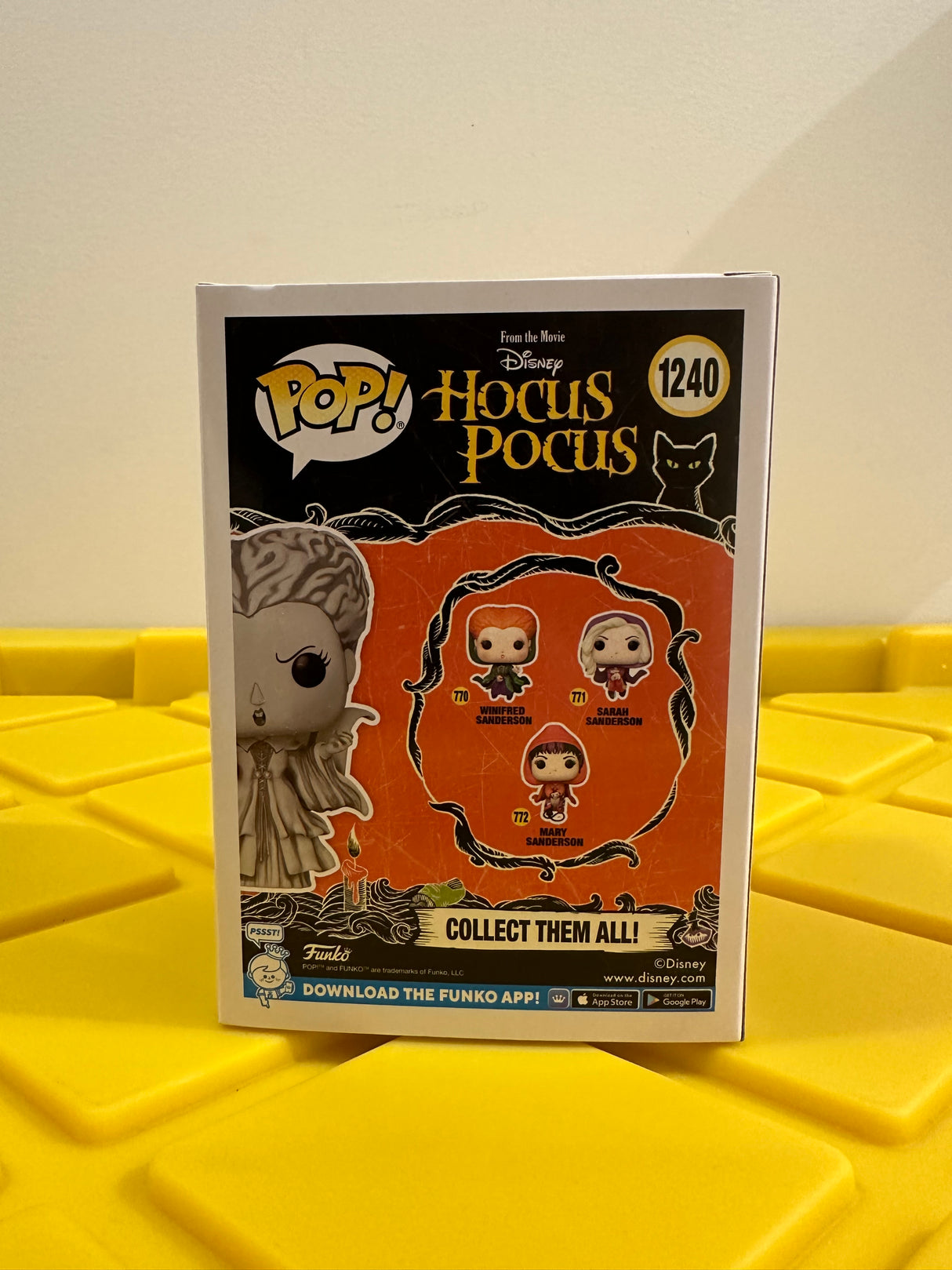 Funko POP! Winifred Sanderson - Limited Edition Funko Shop Exclusive