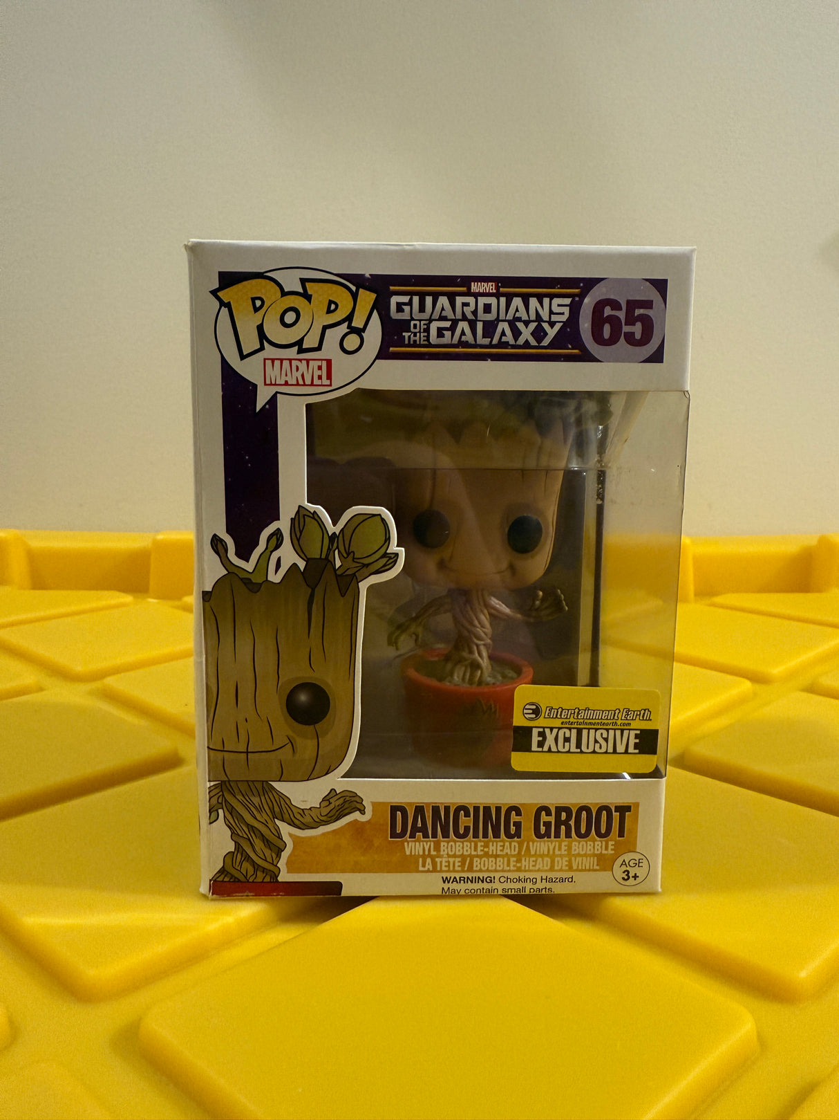 Funko POP! Dancing Groot - Limited Edition Entertainment Earth Exclusive