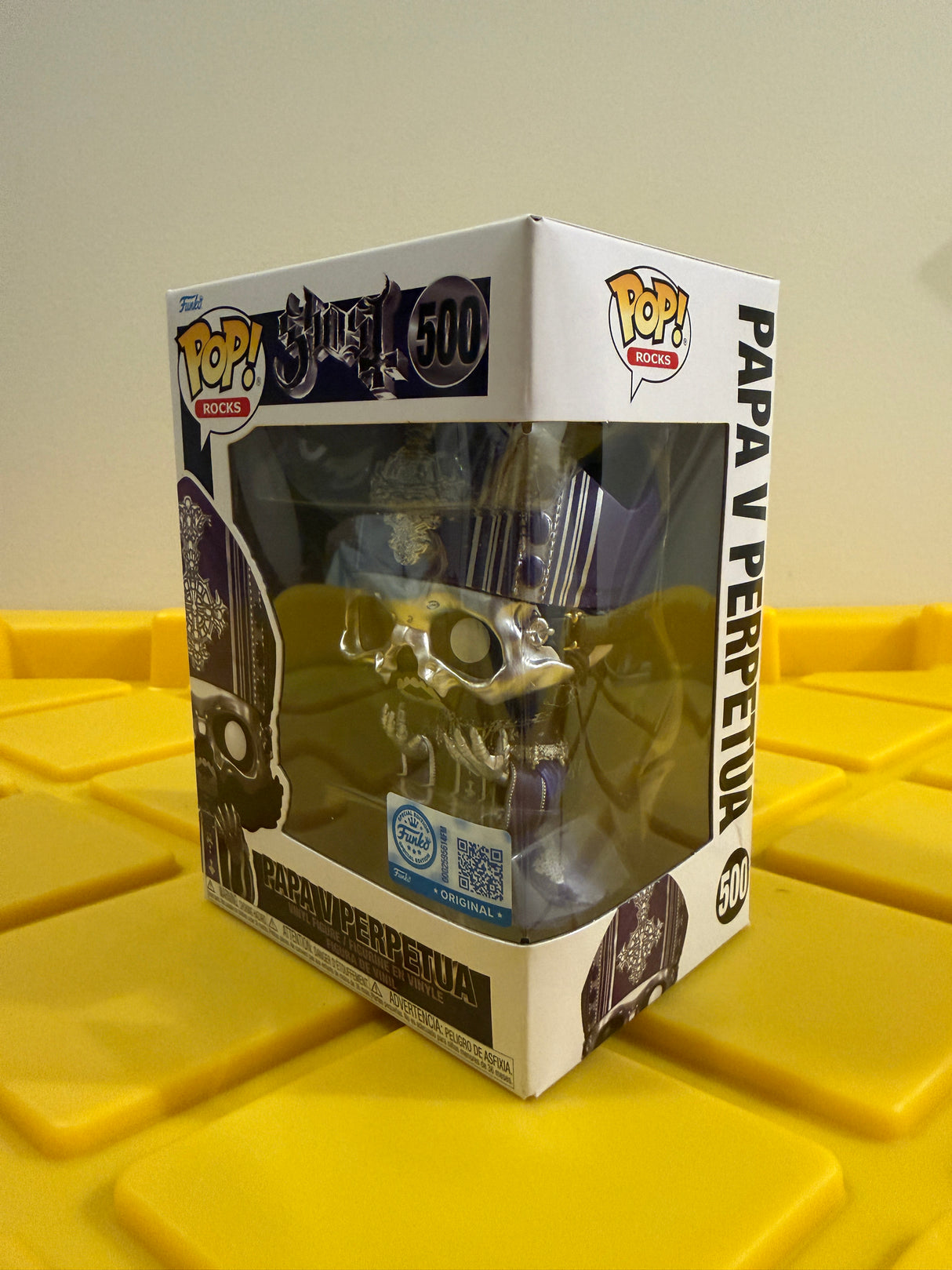 Funko POP! Papa V Perpetua - Limited Edition Hot Topic Exclusive