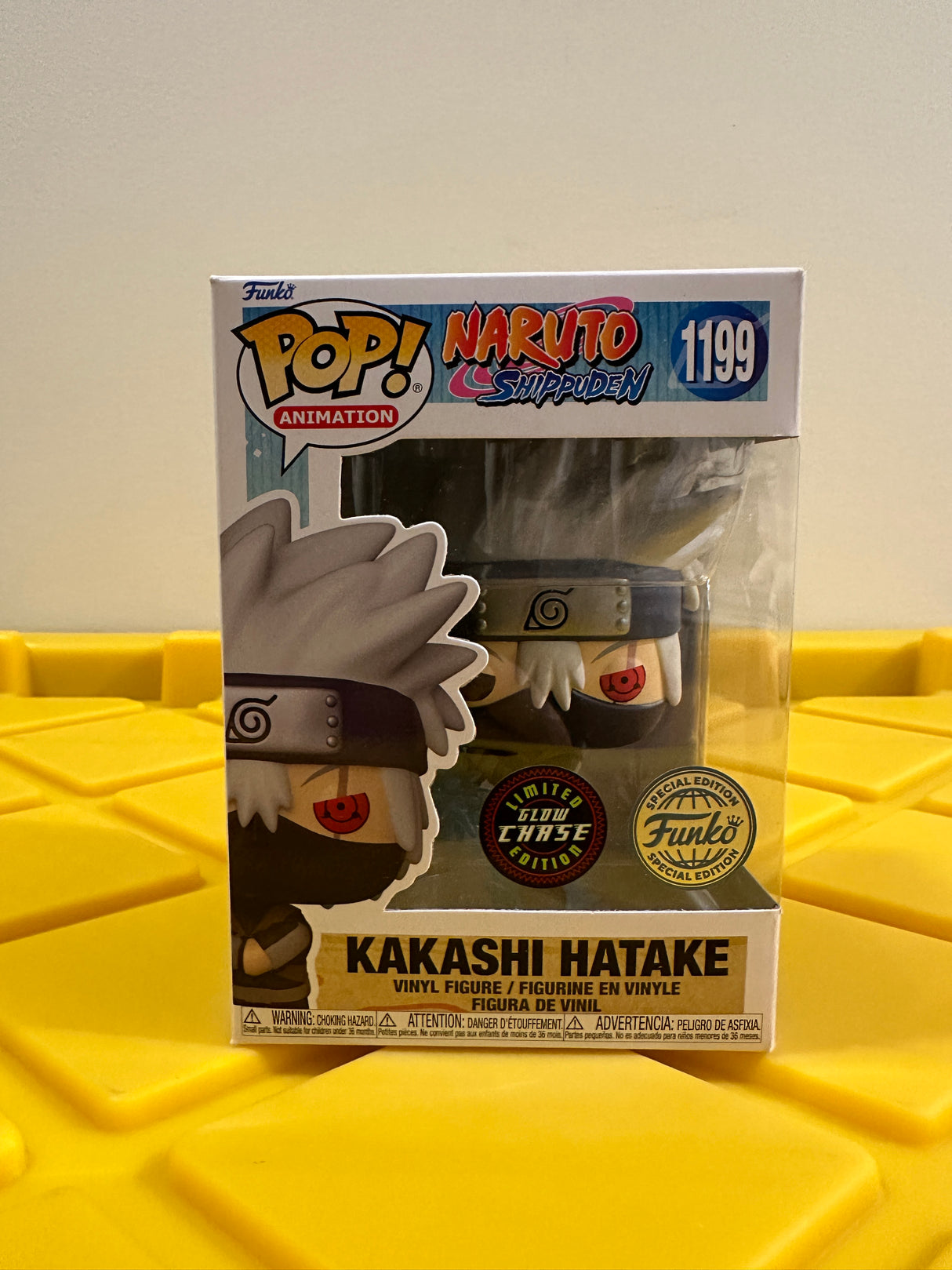 Kakashi Hatake (Glow) - Limited Edition Chase - Limited Edition Special Edition Exclusive