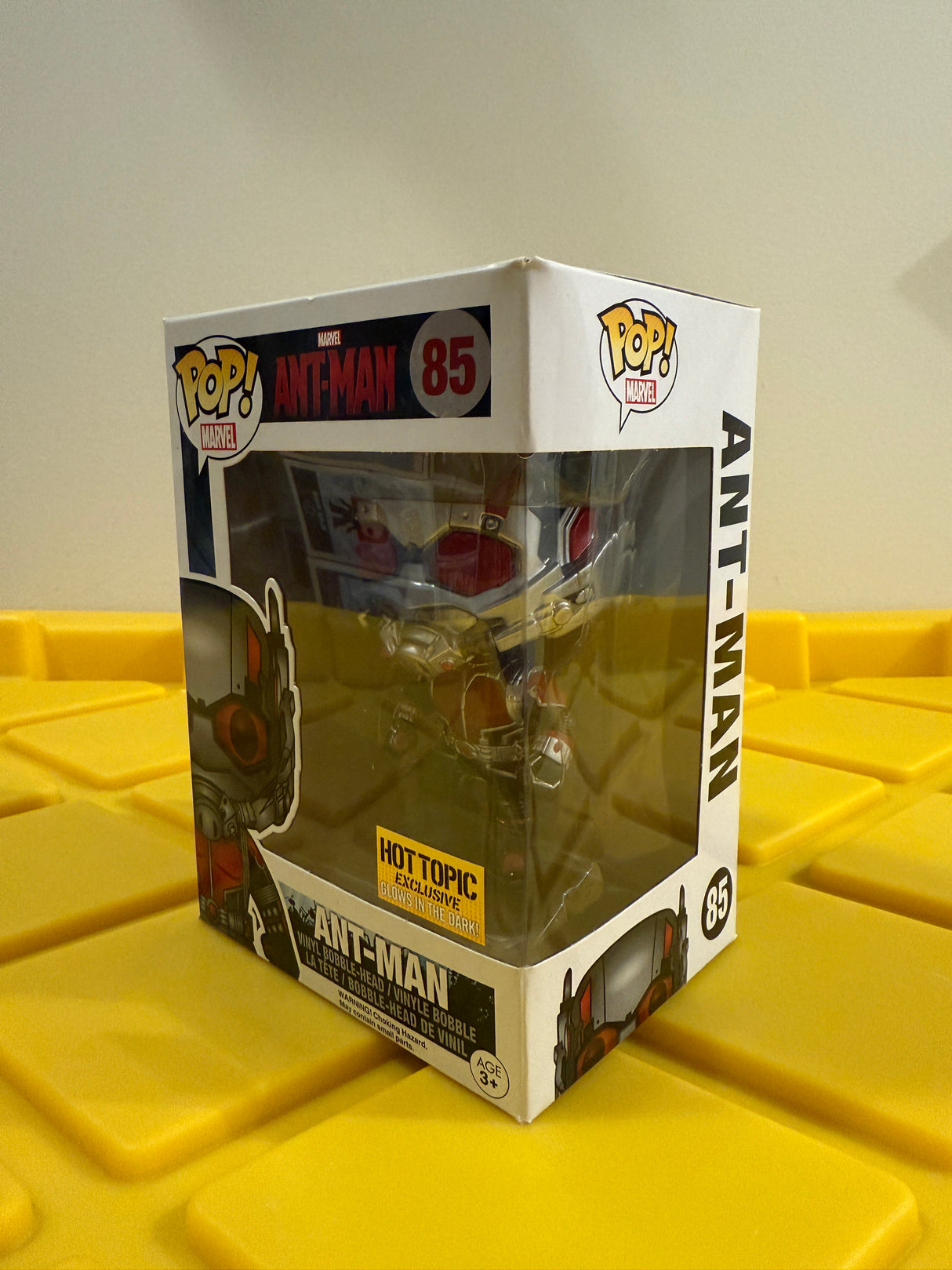 Funko POP! Ant-Man (Glow) - Limited Edition Hot Topic Exclusive