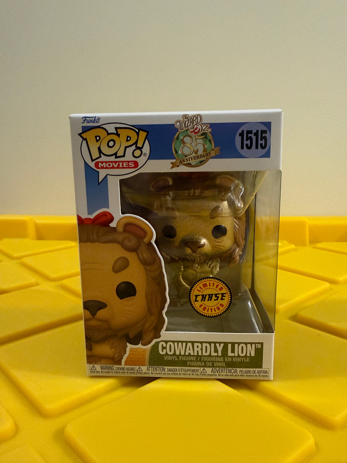 Funko POP! Cowardly Lion (Metallic) - Limited Edition Chase