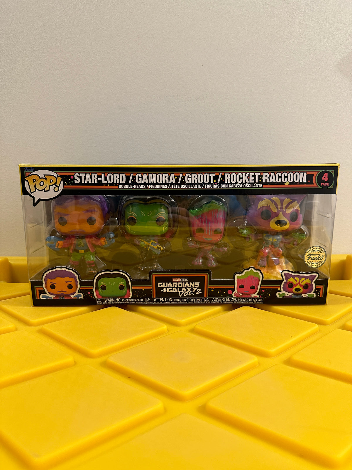 Funko POP! Star-Lord, Gamora, Groot & Rocket Raccoon (Black Light) (4-Pack) - Limited Edition Special Edition Exclusive