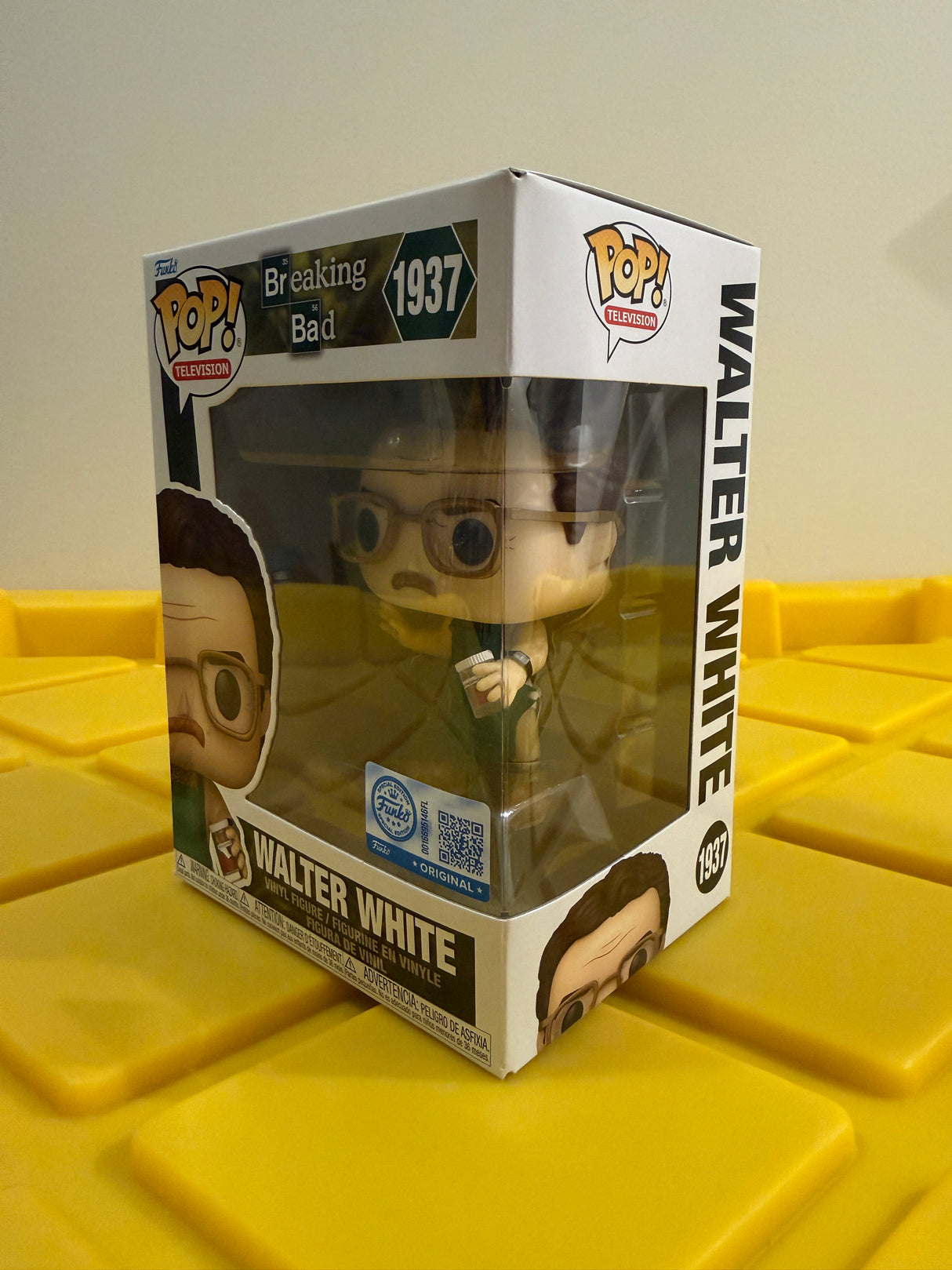 Funko POP! Walter White - Limited Edition Specialty Series Exclusive