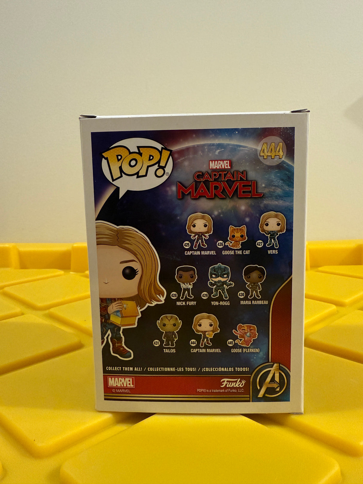Funko POP! Captain Marvel (Glow)