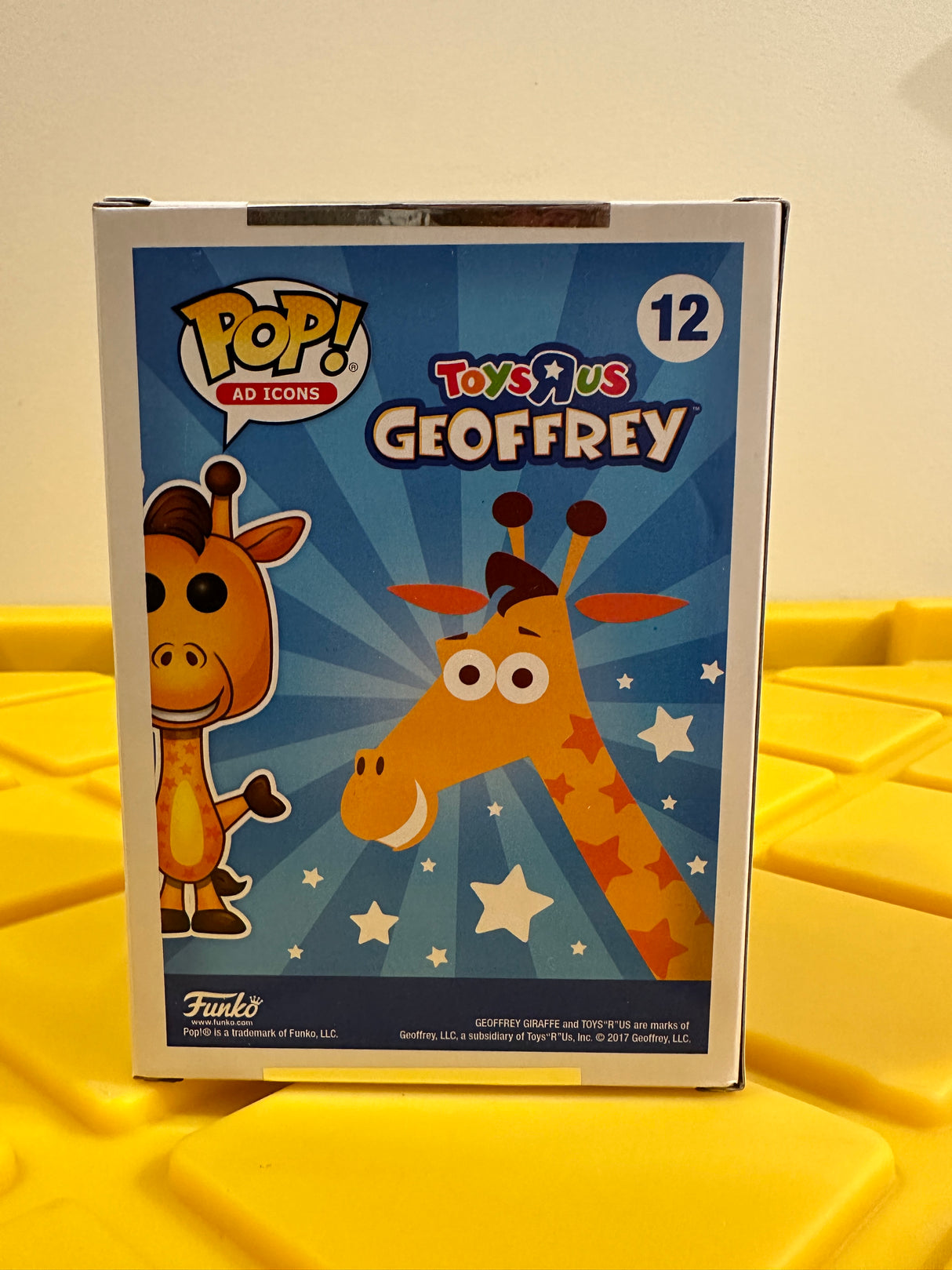Funko POP! Geoffrey (Golden Ticket) - Limited Edition Toys R Us Exclusive