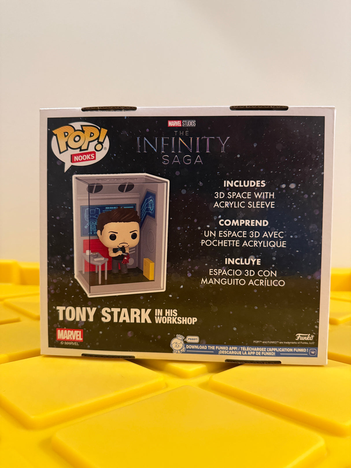 Funko POP! Tony Stark in his Workshop (Nooks)