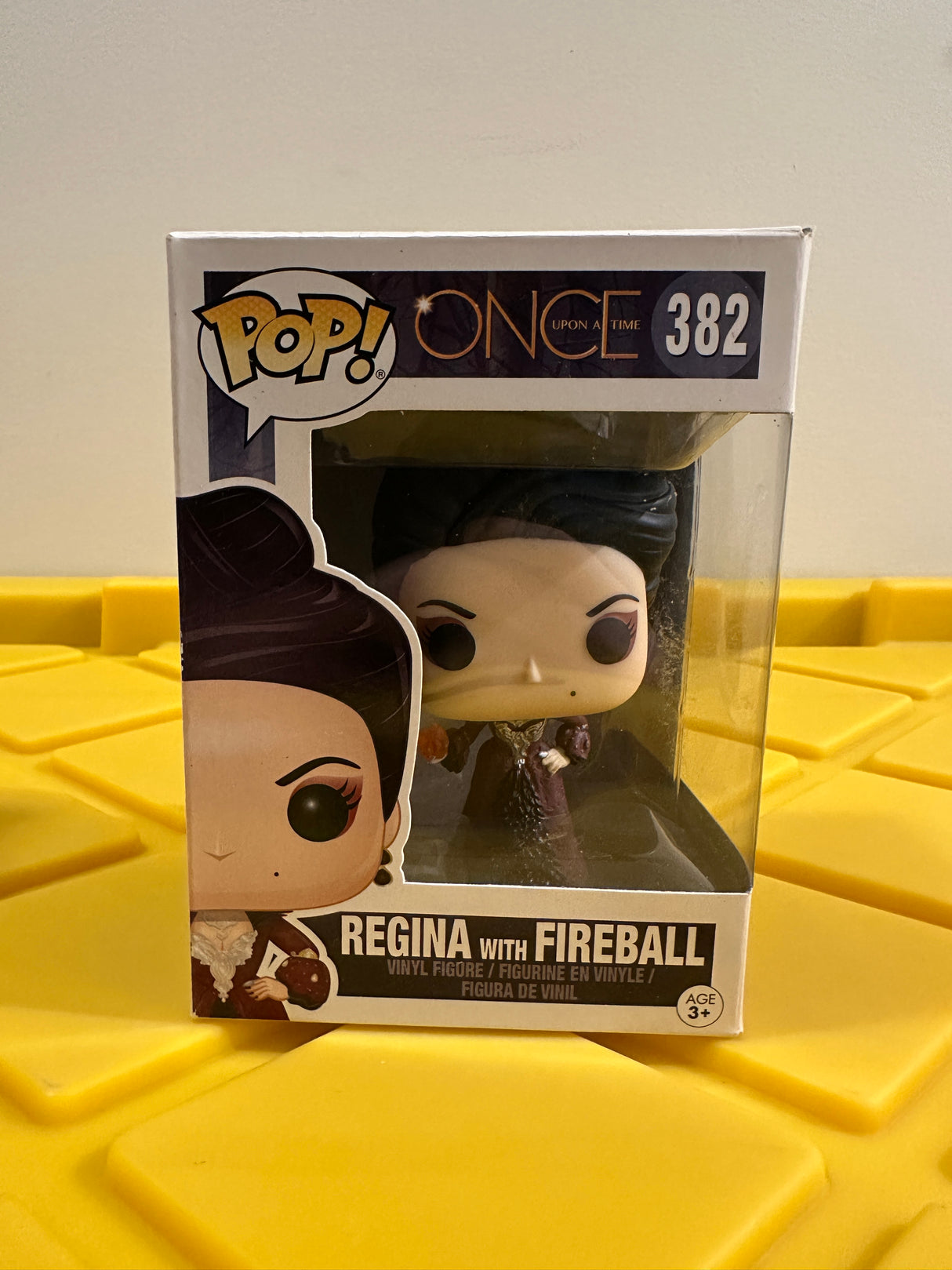 Funko POP! Regina with Fireball