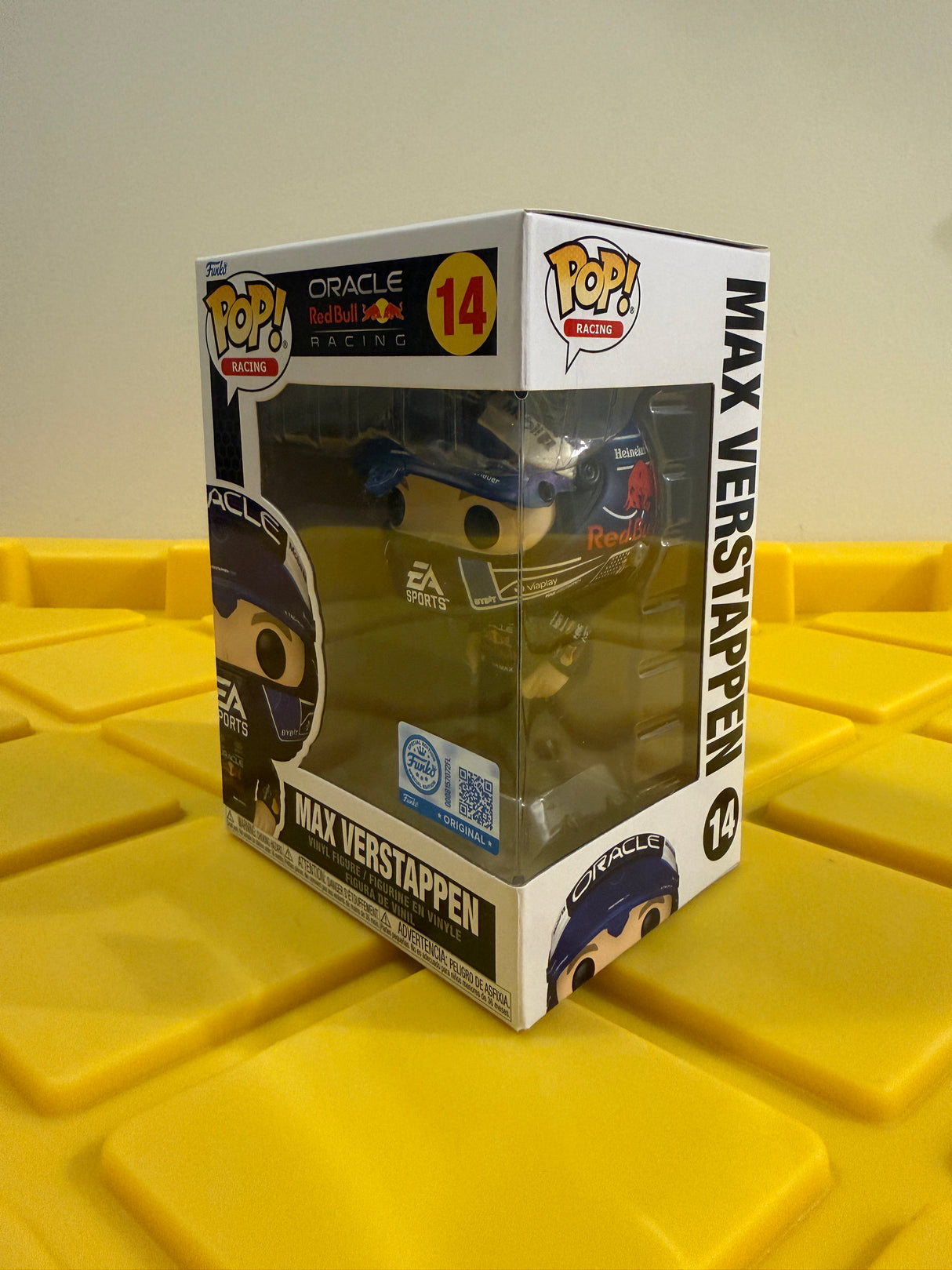 Funko POP! Max Verstappen with USA Helmet - Limited Edition Funko Shop Exclusive