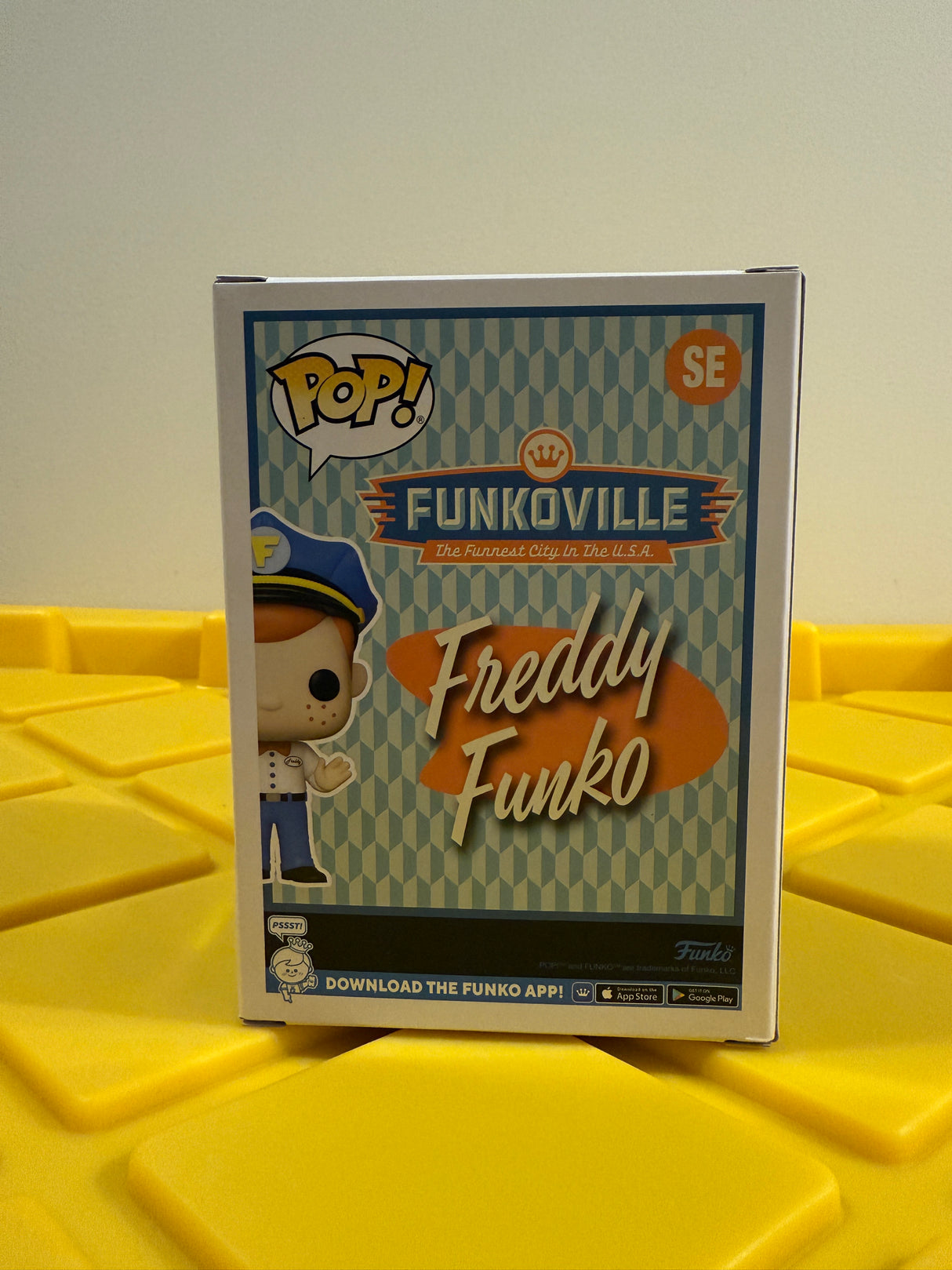 Funko POP! Fun on the Run Freddy - Limited Edition 2023 SDCC Exclusive