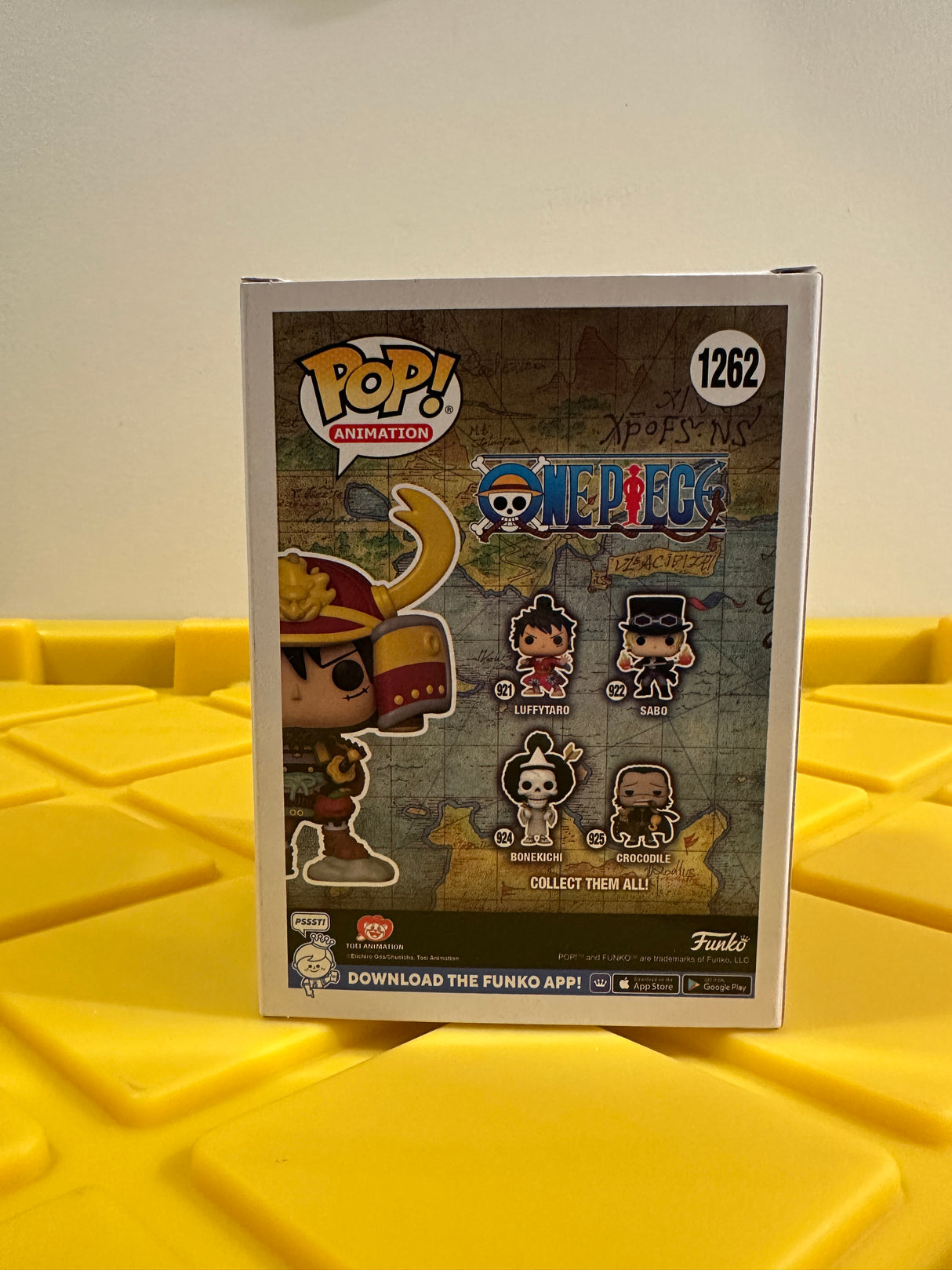 Funko POP! Armored Luffy - Limited Edition Chase - Limited Edition Funko Shop Exclusive