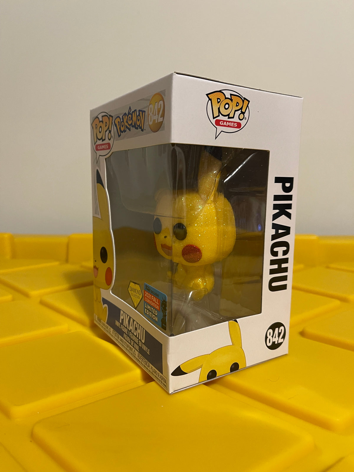 Pikachu (Diamond) - Limited Edition 2021 NYCC Exclusive