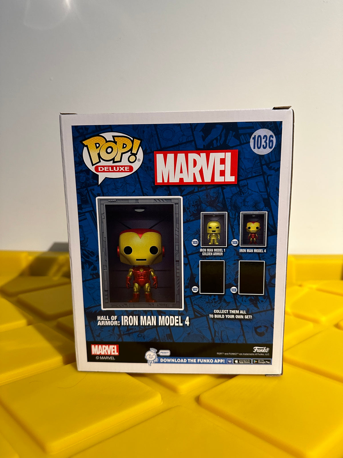 Hall Of Armor: Iron Man Model 4 - Limited Edition PX Previews Exclusive