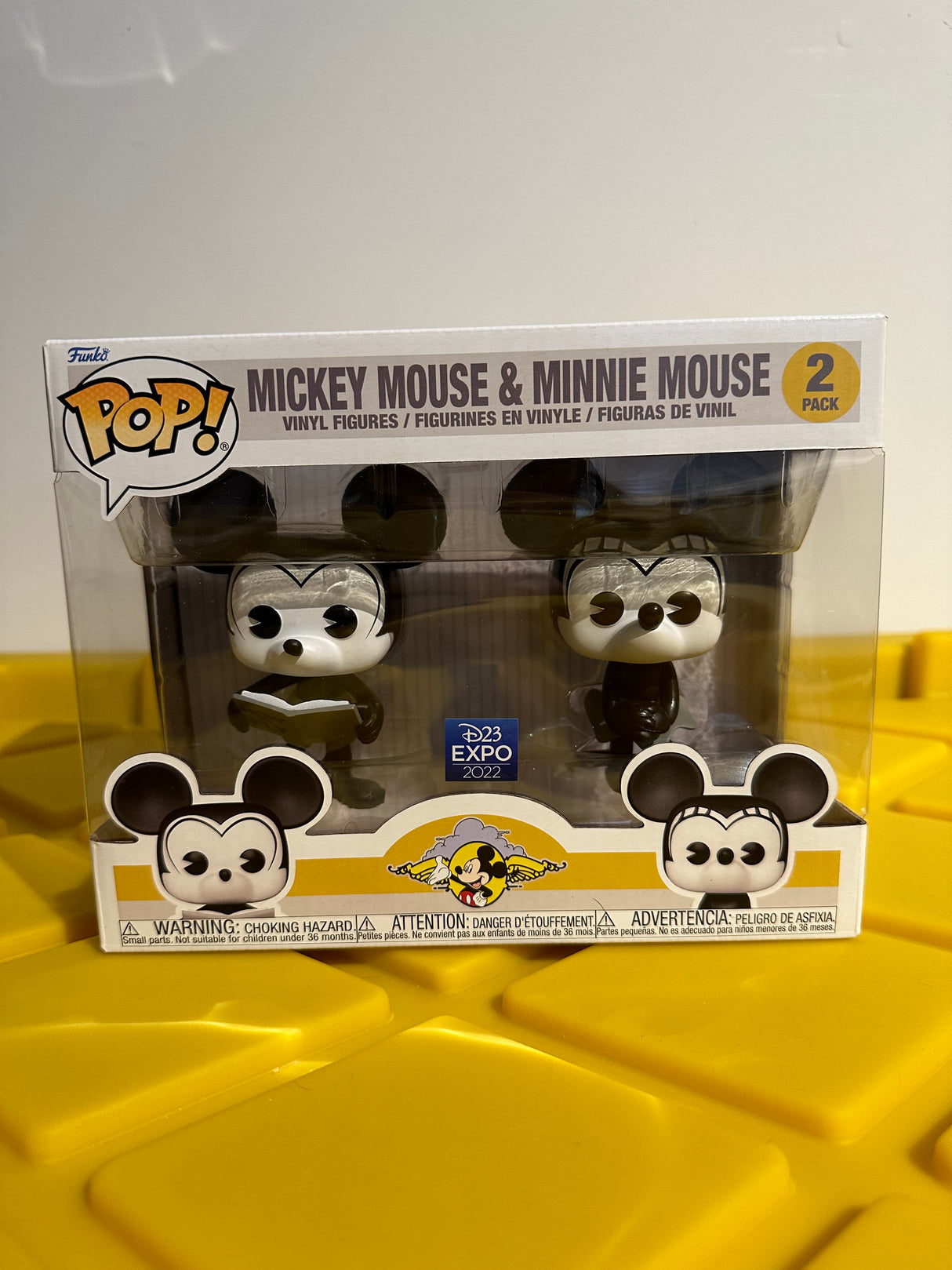 Funko POP! Mickey Mouse & Minnie Mouse (2-Pack) - Limited Edition 2022 D23 Expo Exclusive