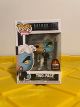 Funko POP! Two-Face - Limited Edition 2021 LACC Exclusive