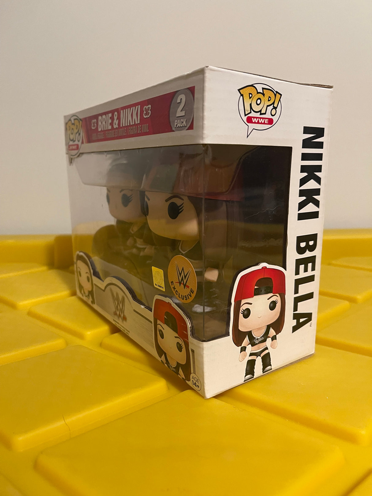 Funko POP! Brie & Nikki (2-Pack) - Limited Edition WWE Exclusive