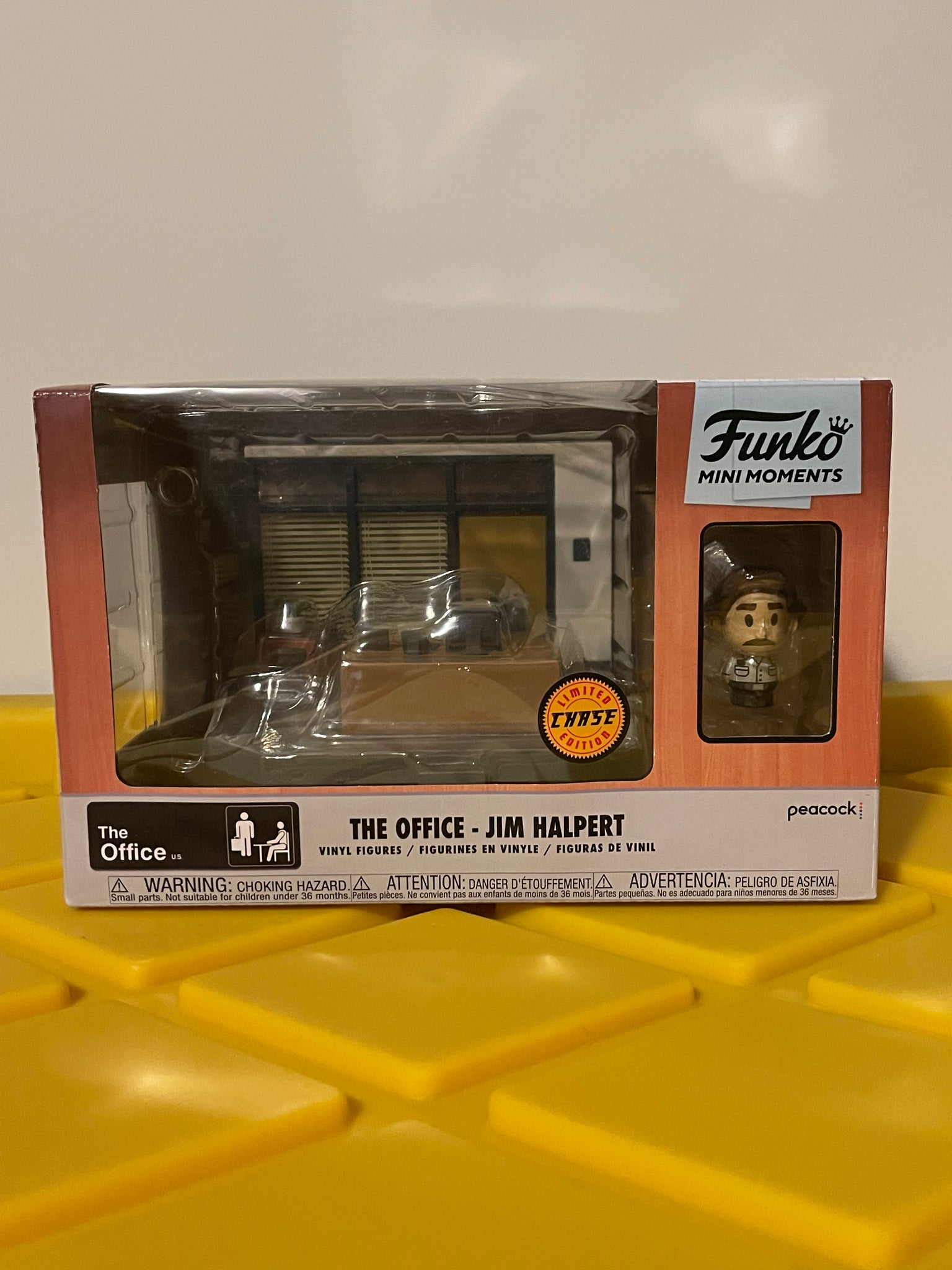 Funko POP TELEVISION THE OFFICE - JIM HALPERT (CHASE LE) #870 NEW W Funko POP TELEVISION THE OFFICE - JIM HALPERT (CHASE LE) #870 NEW W