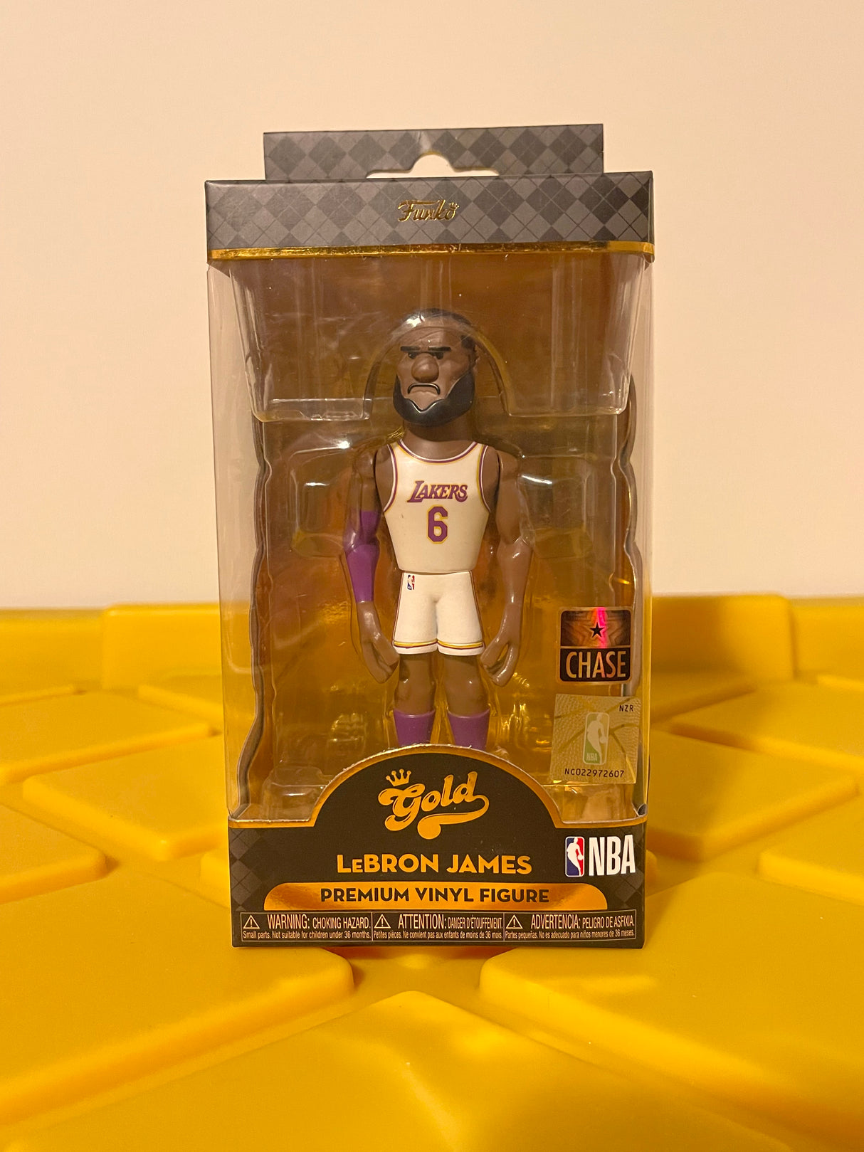Funko Gold! LeBron James - Limited Edition Chase