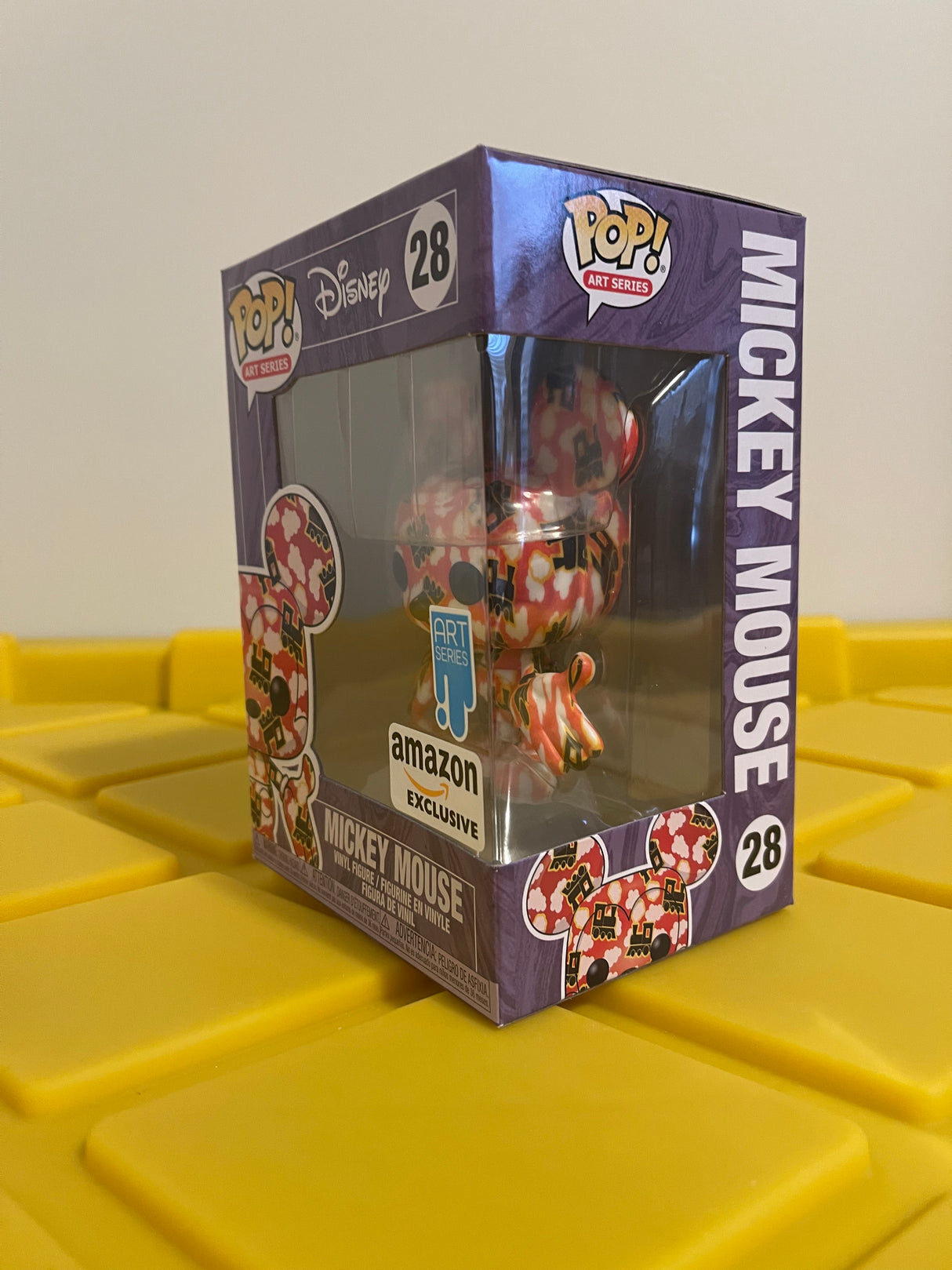 Funko POP! Mickey Mouse (Art Series) - Limited Edition Amazon Exclusive