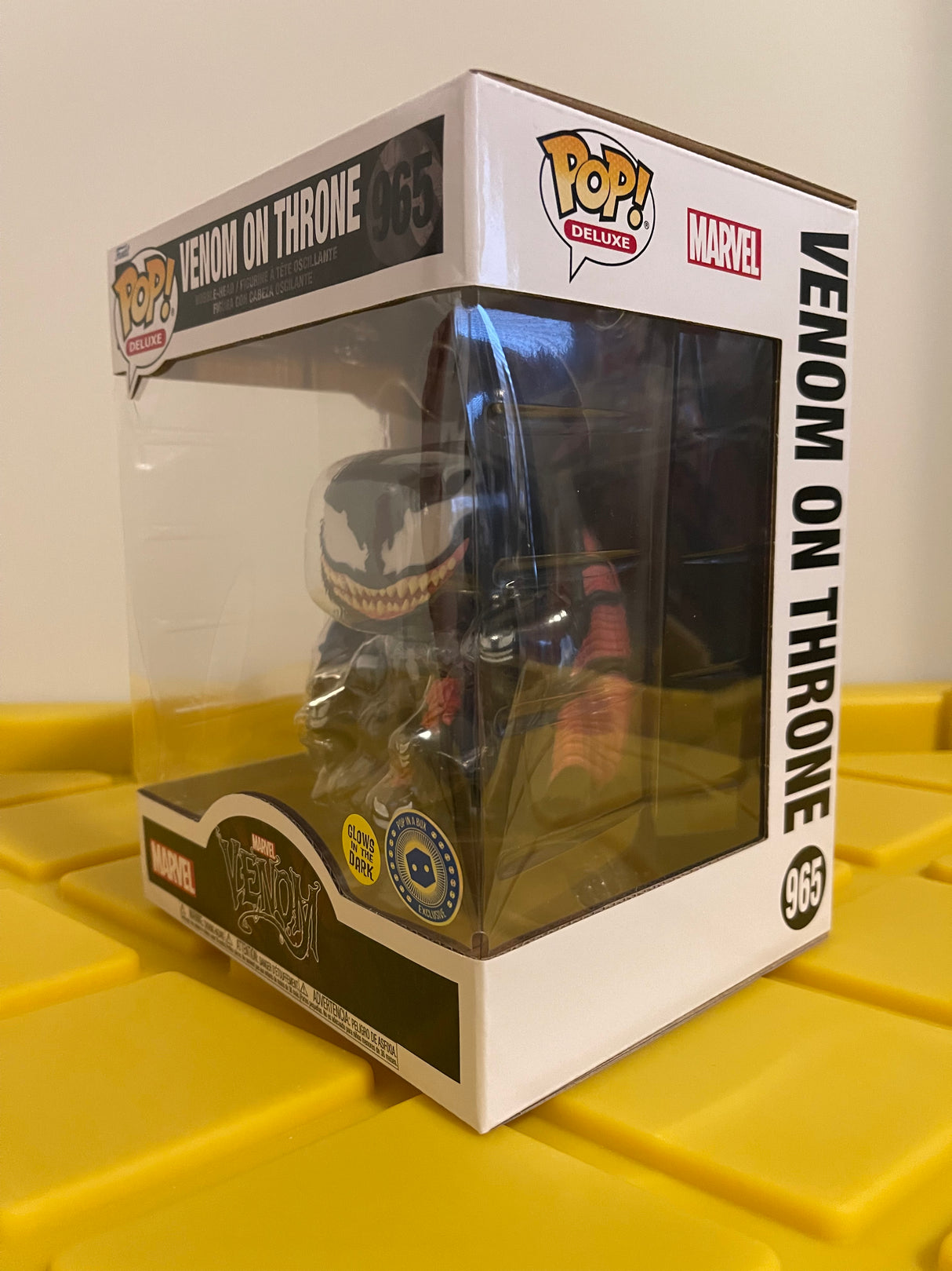 Funko POP! 6" Venom on Throne (Glow) - Limited Edition Pop In A Box Exclusive