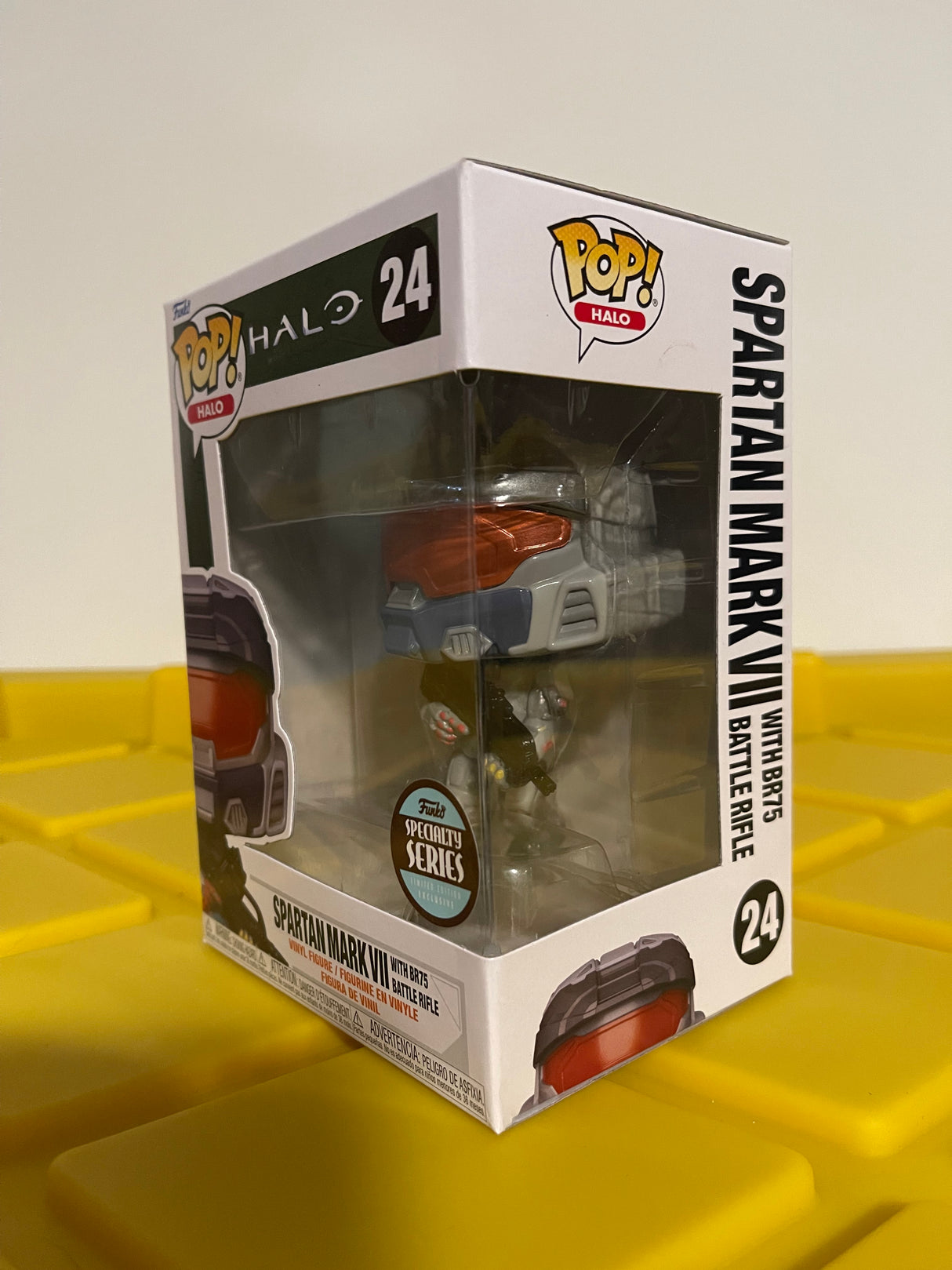 Funko POP! Spartan Mark VII with BR75 Battle Rifle - Limited Edition Specialty Series Exclusive