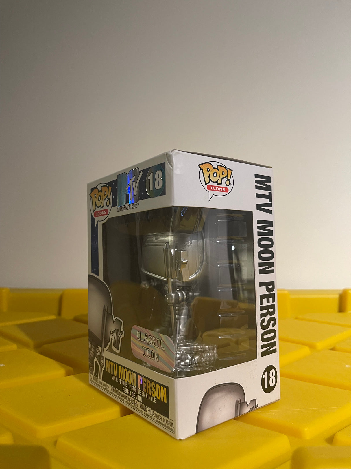 Funko POP! MTV Moon Person