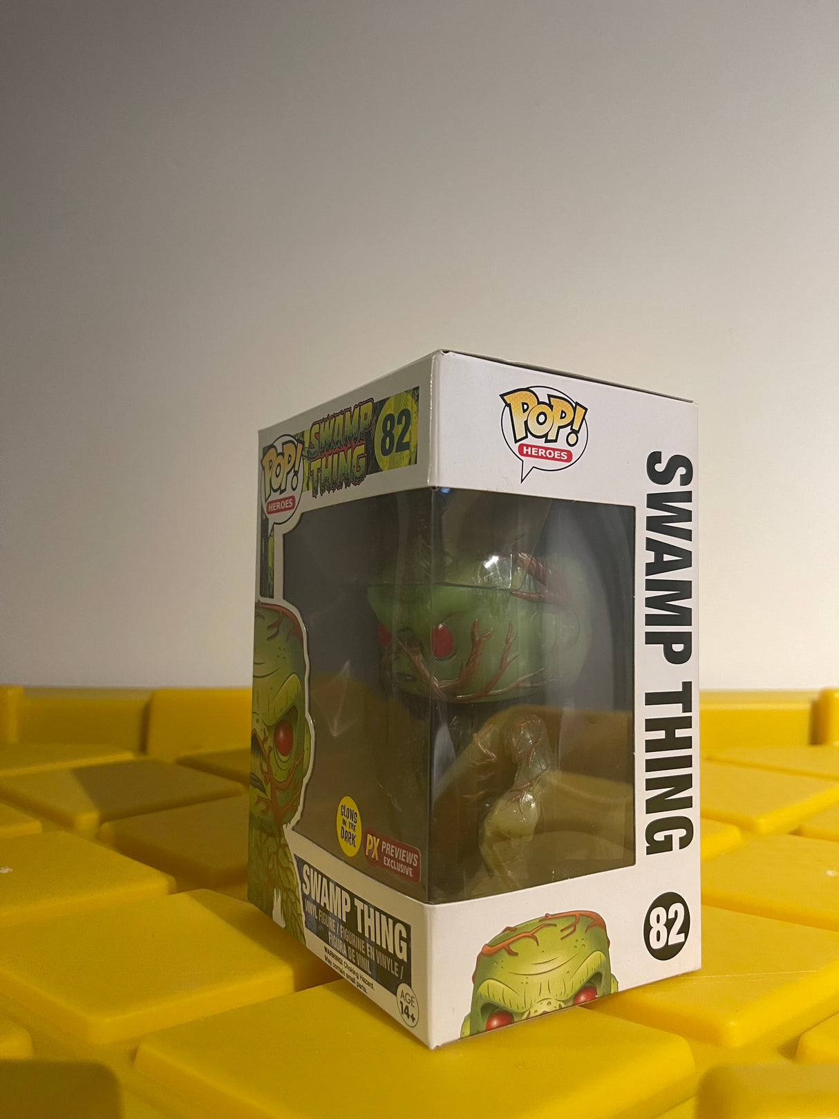Swamp Thing (Glow) - Limited Edition PX Previews Exclusive