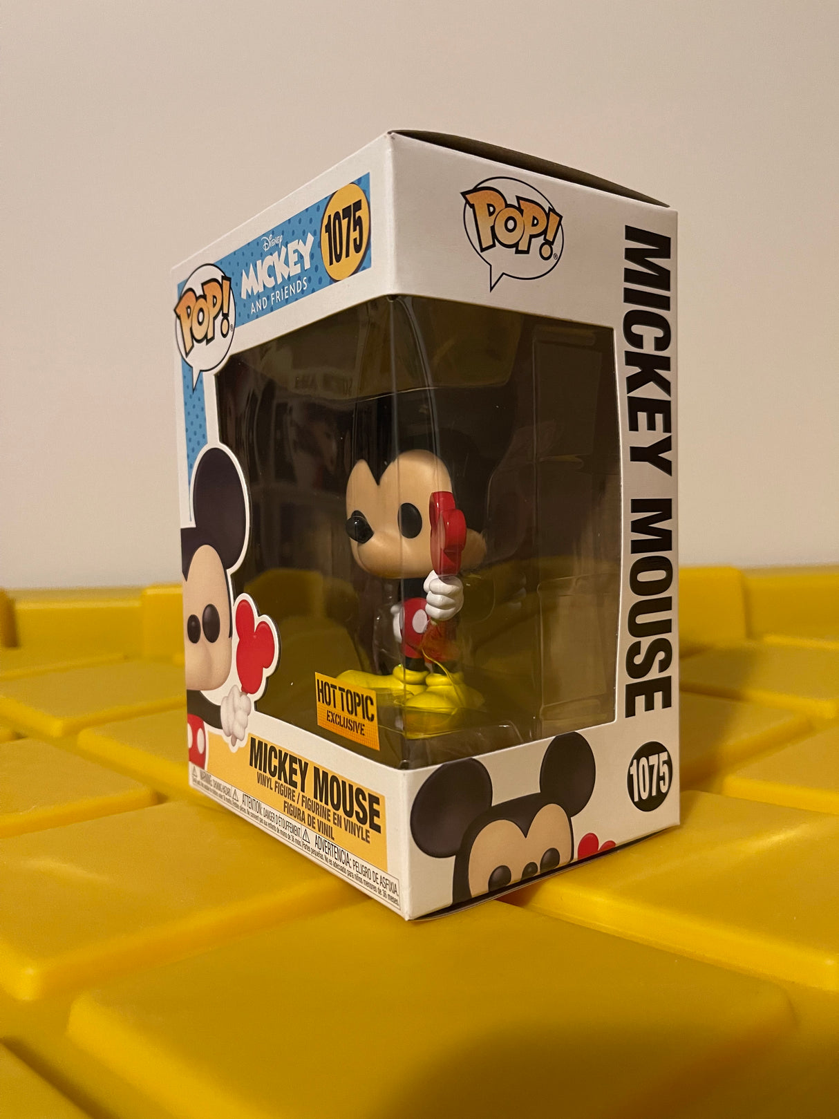 Funko POP! Mickey Mouse - Limited Edition Hot Topic Exclusive