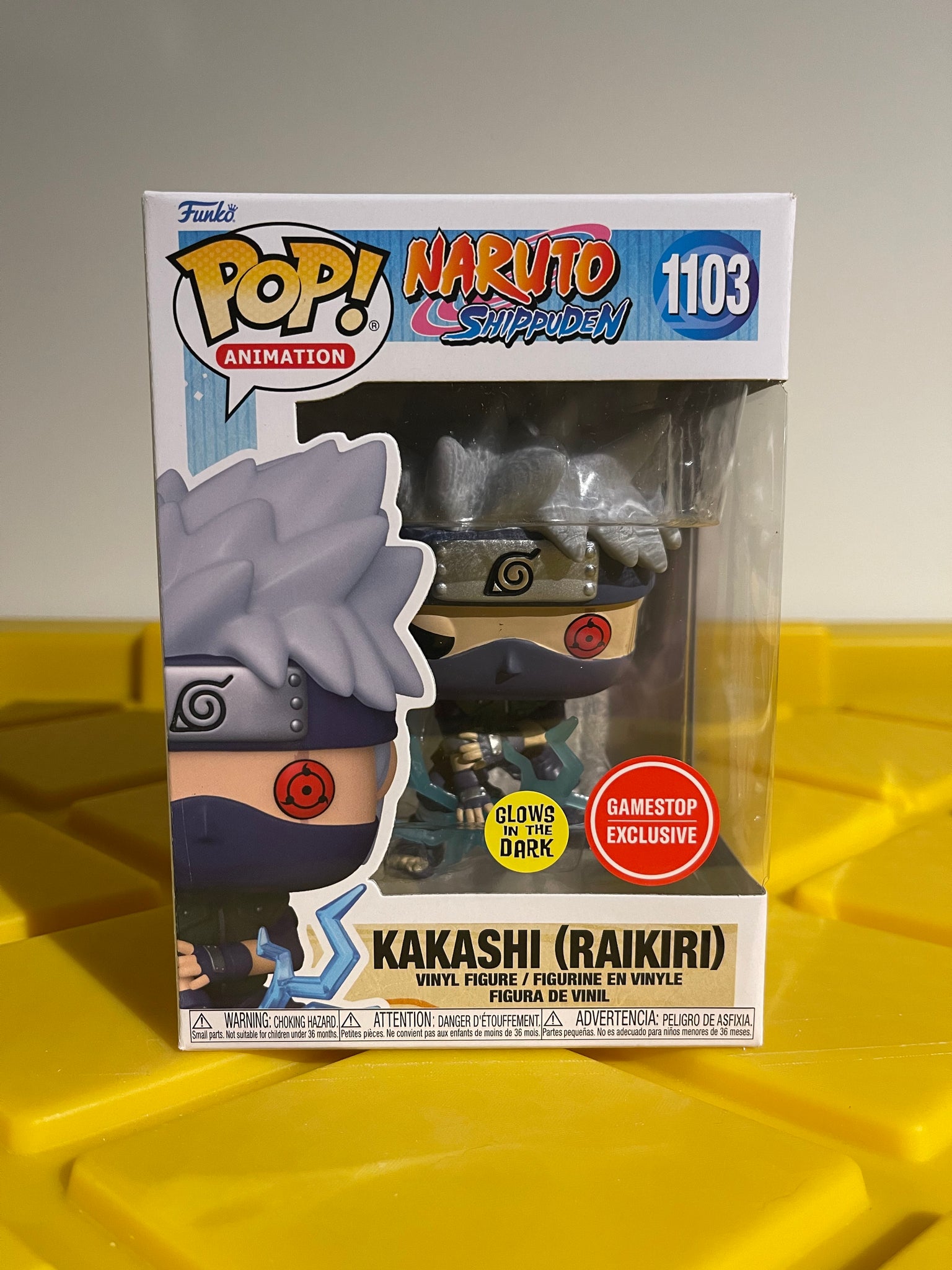 Naruto Shippuden Kakashi (Raikiri) (Glow) Exclusive Funko Pop