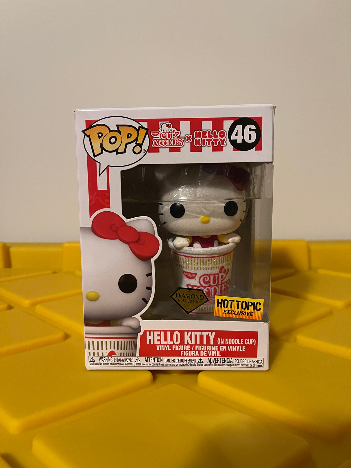 Hello Kitty (In Noodle Cup) (Diamond) - Limited Edition Hot Topic Exclusive