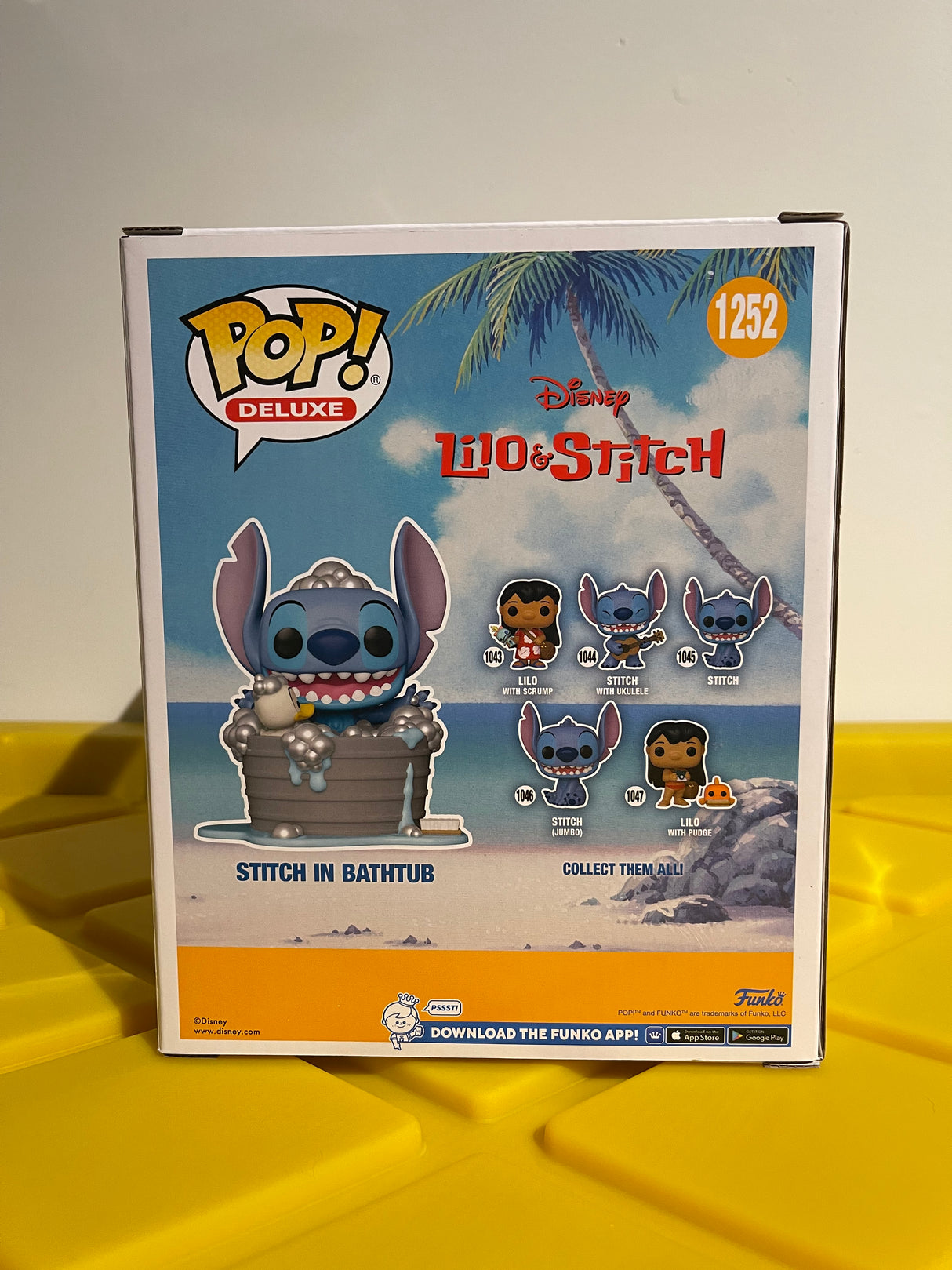 Funko POP! 6" Stitch in Bathtub - Limited Edition Hot Topic Expo 2022 Exclusive
