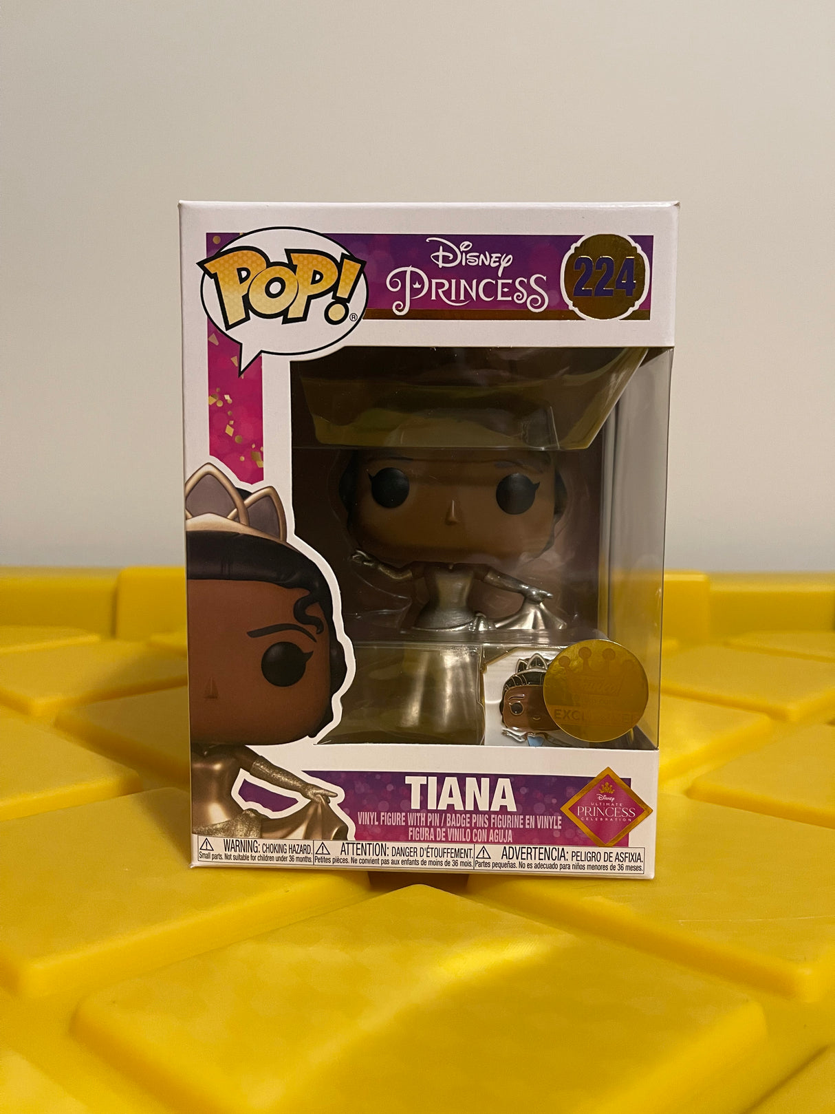 Funko POP! Tiana (with Pin) - Limited Edition Funko Shop Exclusive