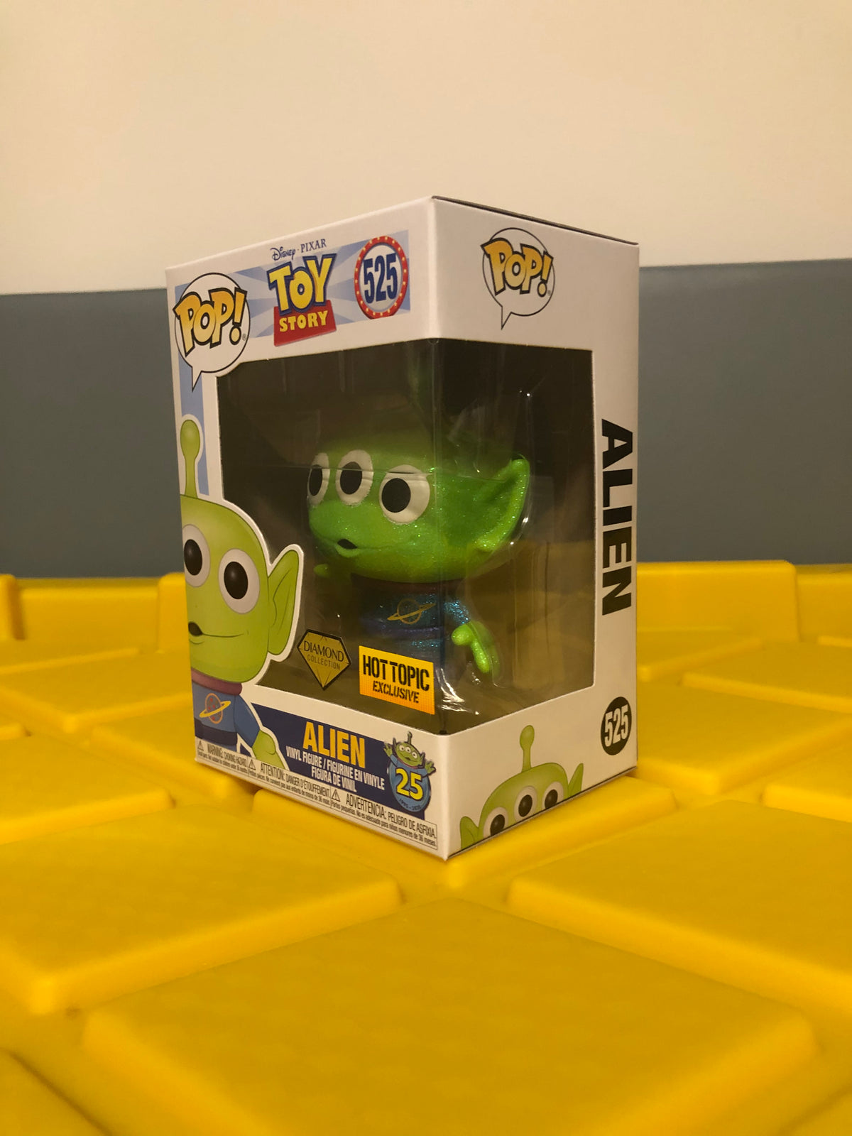 Funko POP! Alien (Diamond) - Limited Edition Hot Topic Exclusive